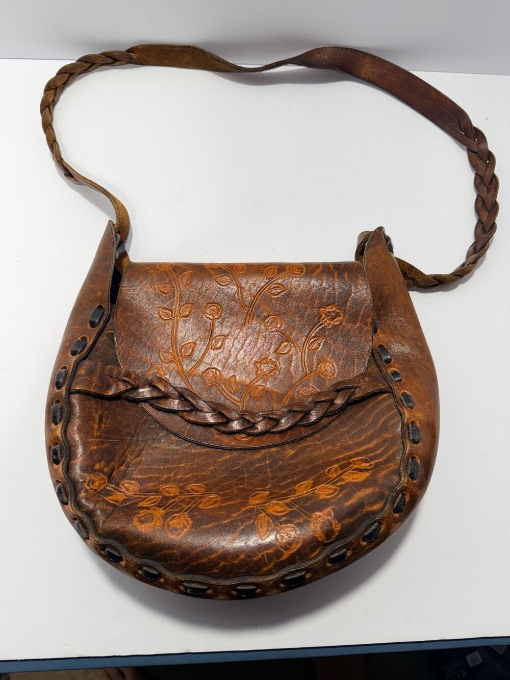 Vtg 1970s Mexican Tooled Leather Shoulder Bag Boho Western Floral Braided Purse